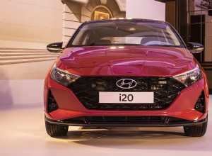 Hyundai i20  Images