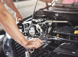 20 Essential Tools No Car Mechanic Should Be Without