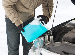 How to Check Your Windshield Wiper Fluid