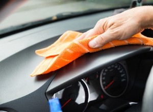 5 Tips to Clean the Interior of Your Vehicle