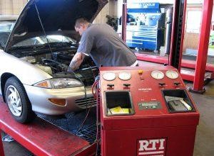 Broken Car Air Conditioner? Try Automotive Air Conditioning Repair at Home