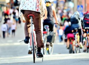 5 Simple Ways to Reduce Driving Emissions