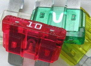 How to Identify the Types of Car Fuses