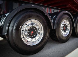 How Much Does a Tire Weigh? Comparing Different Types