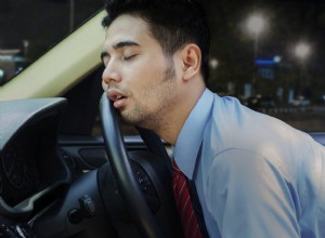 Drowsy Driving vs Drunk Driving: Which One Is More Dangerous?