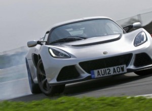 How to Drift an Automatic Car: A Beginner Lesson