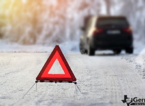 How to make a roadside emergency kit for the Texas winter