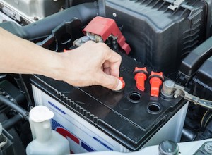 These 6 Things Might Be Draining Your Car Battery