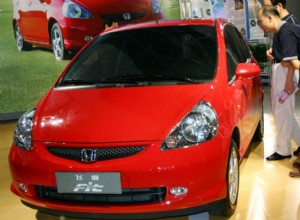 Honda Fit vs. Toyota Prius – Which Is Better?