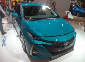 Nissan Leaf vs. Toyota Prius – Which One Is The Best?