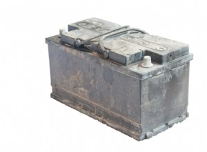 Can A Car Battery Die While Driving?