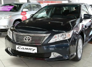 Which Toyota Camry Car Model Has Leather Seats?