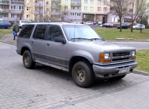 How to Reset The Oil Light On The Ford Explorer