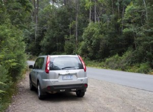 How to Safely Change Your Tyre on the Road