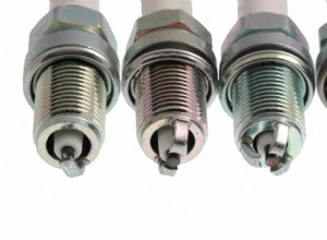 4 Types of Spark Plugs (Copper vs Iridium vs Platinum vs Double Platinum)