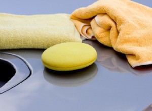 Tips What and How to wax your car at home (with hand, buffer)