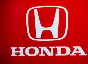 Honda Trains IndyCar Drivers Using HPD Virtual Reality Simulator
