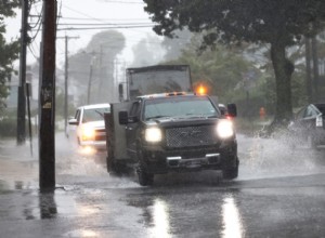 Is It Illegal to Use Your Hazard Lights in the Rain?