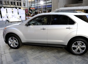 Twitter Hilariously Reacts to a Student Driver Who Crashed Into a DMV