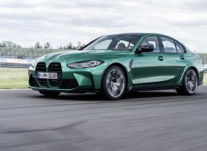 Drag Race: BMW M3 vs 600 HP Nissan Silvia S15