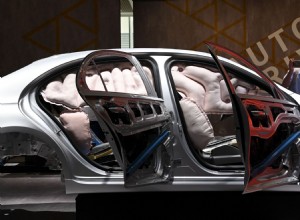 How Many Airbags Should a Car Have?