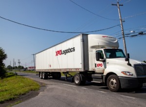 How Much Do Semi-Trucks Weigh?