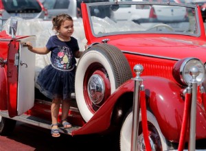 Best Car-Themed Children’s Books for Christmas Gifts