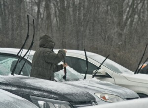Park Your Car in This Direction to Reduce Ice on the Windshield