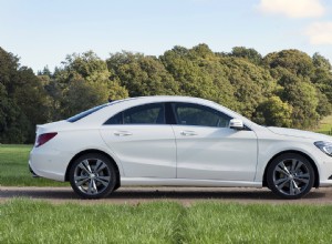 The Scientific Reason Why White Is the #1 Most Popular Car Color