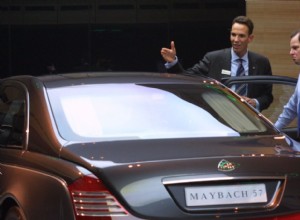 Save Money With Tips for Negotiating With a Car Dealer, According to U.S. News