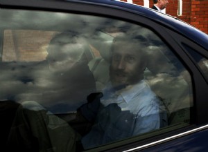 4 Things You Should Do if You’re Ever Kidnapped in a Car