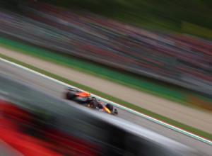 How Fast Does a Formula 1 Car Have to Drive to Go Upside Down?