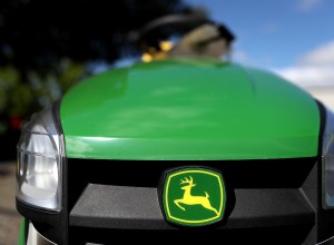 3 Best Deals on Riding Lawn Mowers, According to Consumer Reports