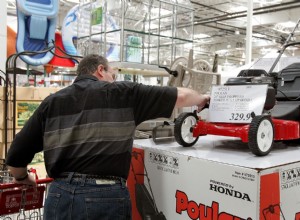 Don’t Make These Common Mistakes When Buying a Lawn Mower