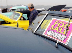 What Documents Do I Need to Sell My Car?