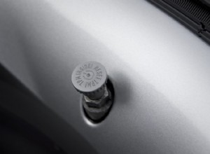 What to Do When Your Tire Pressure Light Is Flashing