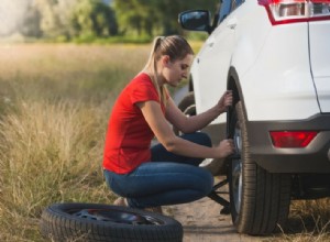 How to change a tyre in 10 simple steps