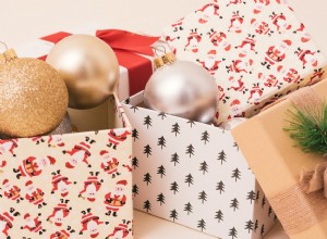 How to Use a Garage More Effectively for Holiday Decoration Storage