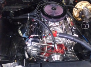 8 Common Signs of Engine Problems