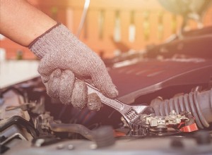 How to Detect Car Vacuum Leaks