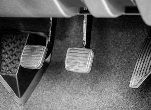 How Manual Gear Shifts Impact Acceleration