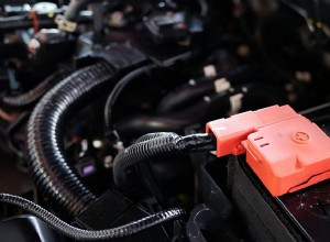 How to Wash a Car Engine