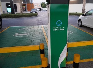 Essential Tips for Electric Car Maintenance