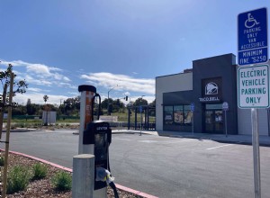 5 Essential Amenities for a Superior Public EV Charging Experience