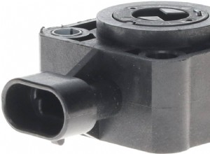 P2135 Throttle Sensor Error: Causes, Symptoms, and Repair Solutions