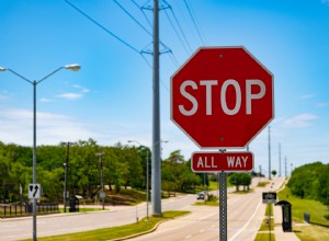 The Key Factors That Determine Braking Distance – A Driver’s Guide